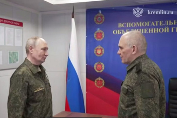 &laquo;Знаю, что вам есть, чем порадовать&raquo;. Путину доложили о взятии городов&nbsp;Димитров и Гуляйполе &ndash; видео