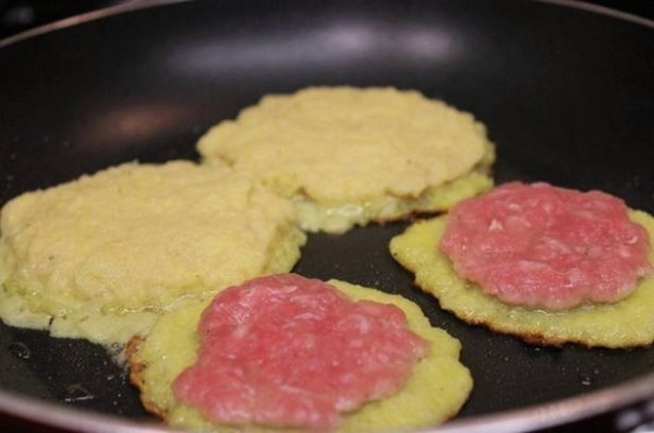 Классические картофельные драники Классические картофельные драники