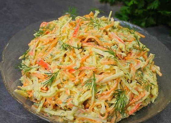 Крабовый салат классический