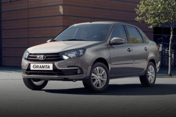 Больше 30 тысяч машин Lada Granta отзывают в России Больше 30 тысяч машин Lada Granta отзывают в России