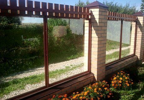Из чего можно сделать забор для дачи