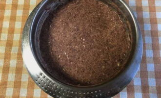 Печеночный торт из говяжьей печени классический