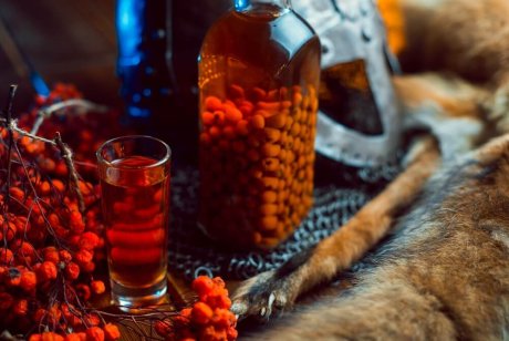 Скрашиваем холода: домашние настойки и наливки осенью Скрашиваем холода: домашние настойки и наливки осенью