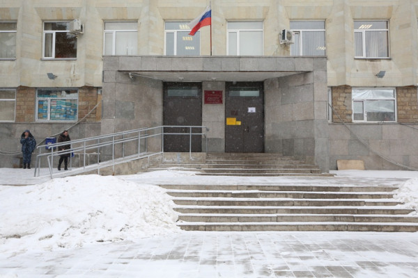 Петербуржца арестовали на два месяца за смертельное избиение стулом незнакомца