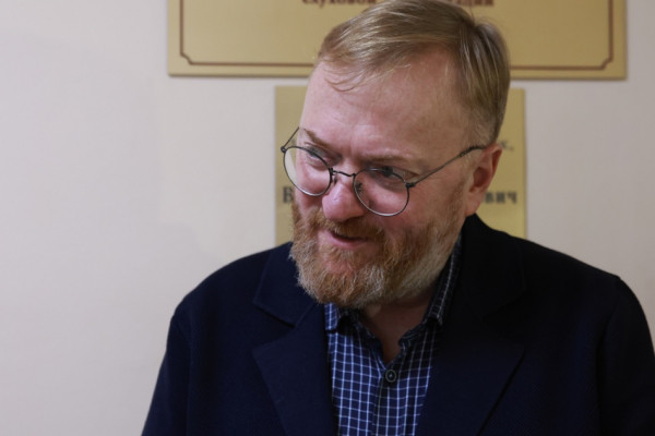 Милонов намерен усилить проверки борделей в новогодние каникулы 2026 года