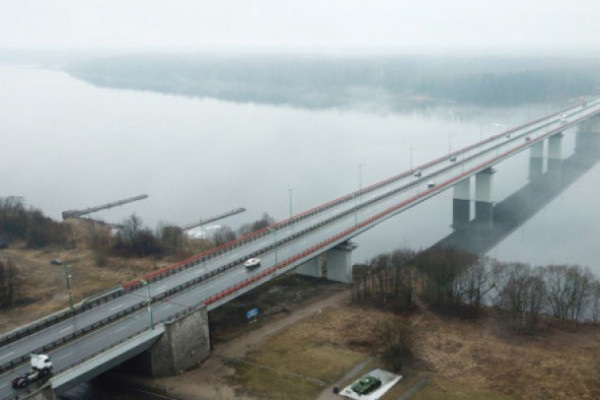 На время капремонта Ладожского моста введут дополнительные электрички