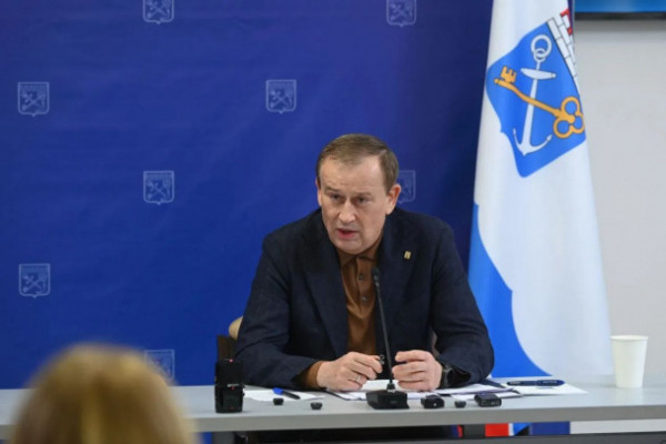Дрозденко назвал заводы Ленобласти, где есть сложности Дрозденко назвал заводы Ленобласти, где есть сложности