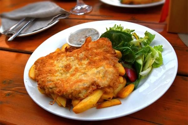 
        Ужин на сковороде. Топ-5 быстрых блюд из мяса, курицы и телятины    