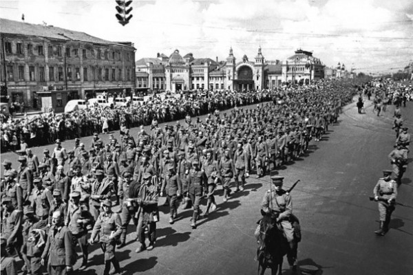 Адова орава. Как в Москве прошла акция под кодом &laquo;Большой вальс&raquo;