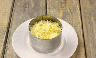 Салат Мимоза со сливочным маслом классический