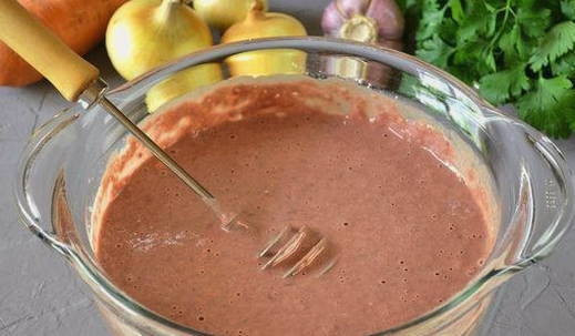 Печеночный торт из свиной печени классический