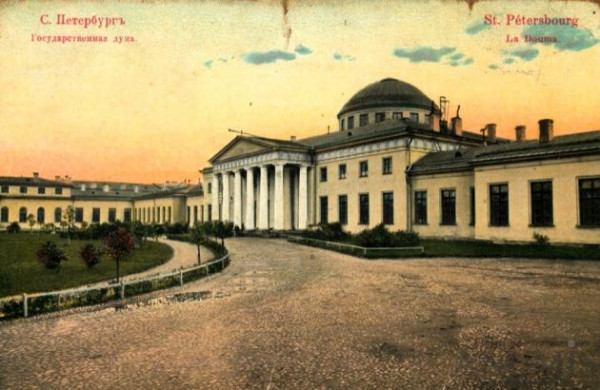 Помолившись, вешать. Как в Петербурге мечта о свободах превратилась в зверинец