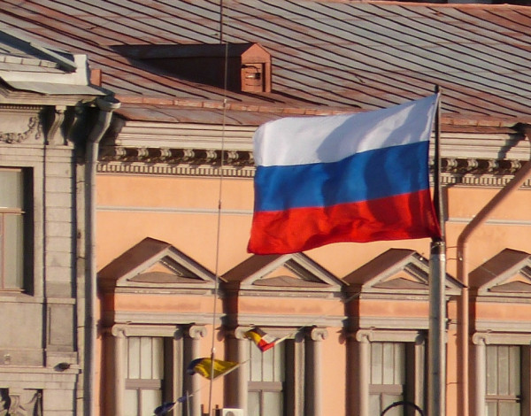 Россия не планирует продавать ракетный комплекс «Орешник» Франции Россия не планирует продавать ракетный комплекс «Орешник» Франции