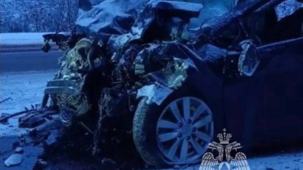 Стали известны подробности страшного &laquo;лобового&raquo; ДТП на трассе &laquo;Кола&raquo;