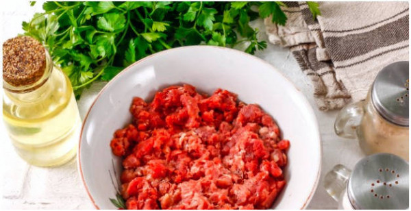 Макароны по-флотски с фаршем на сковороде