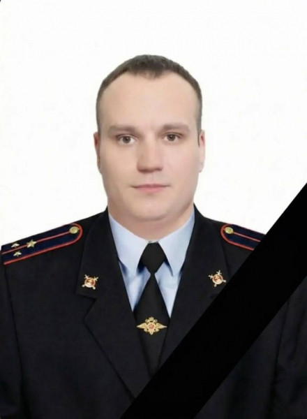 При подрыве автомобиля ДПС в Москве один сотрудник полиции погиб, двое ранены. Подрывник мог приехать из Петербурга
