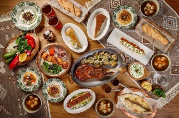 
        Шашлык и финики для ифтара. Рецепты шеф-поваров на Рамадан    