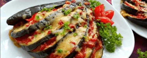 Запеченные баклажаны в духовке Запеченные баклажаны в духовке