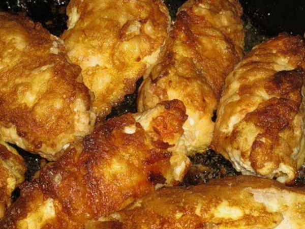 Филе куриной грудки на сковороде Филе куриной грудки на сковороде