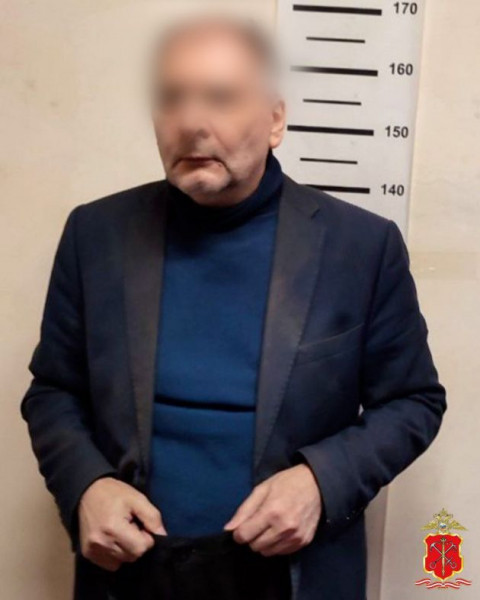 В полиции ищут возможных пострадавших от лифтера клиники в Сосновом Бору