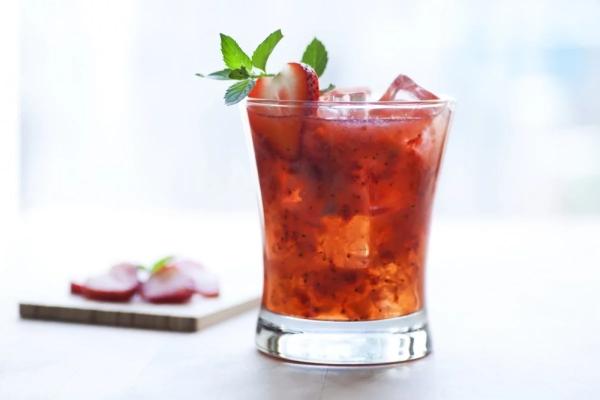 
        Сохранить все витамины. Как приготовить морс из замороженных ягод    