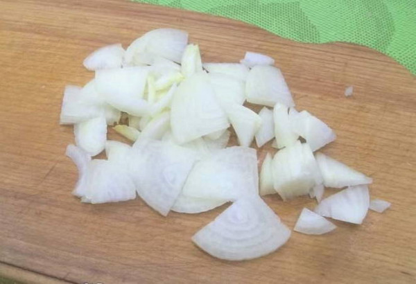 Жареная свинина на сковороде