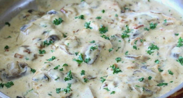 Филе куриной грудки на сковороде Филе куриной грудки на сковороде