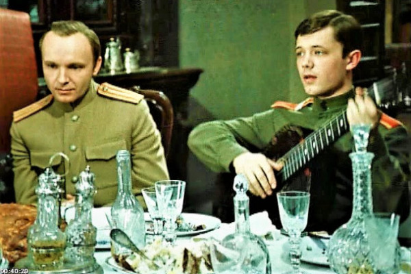 Буль, буль, буль. Была белогвардейская, стала пионерская