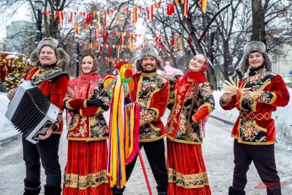 
        Брют или сотерн. Как подобрать бутылку хорошего вина к блинам на Масленицу    