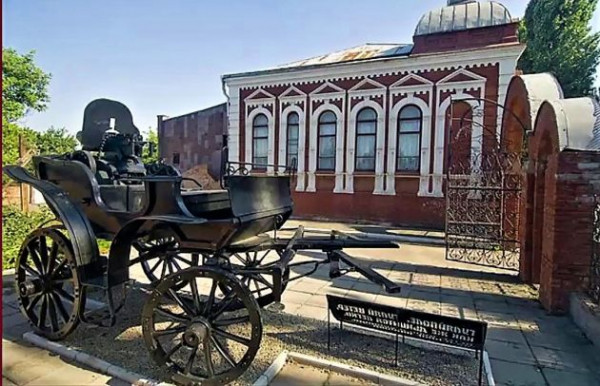 Махно и Пригожин, вы отчасти похожи
