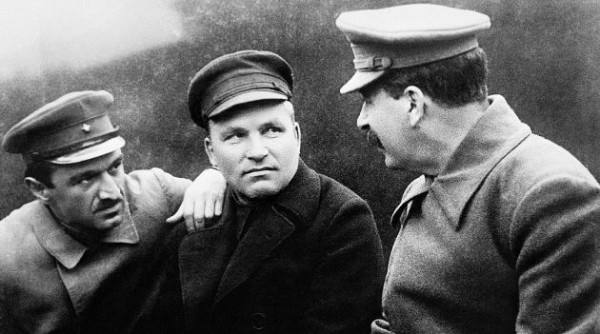 Танкист - дочь Кирова. Сравните с сыновьями нашей элиты