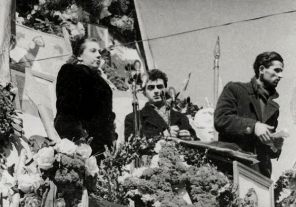 &laquo;Грузия, на колени!&raquo; Воскрешение Сталина идет