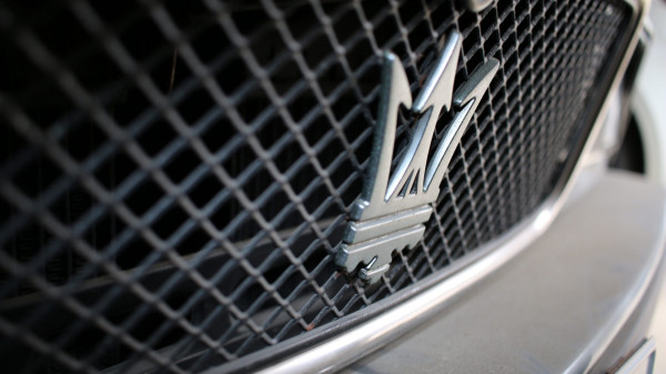 В Сеть утекли шпионские снимки новых моделей Maserati