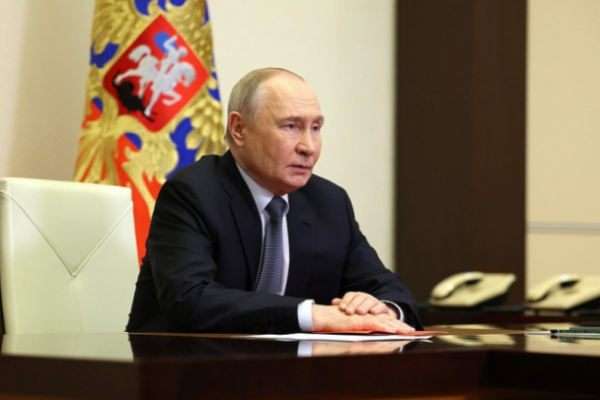Путин назвал причину периодического падения интернета в мегаполисах&nbsp;