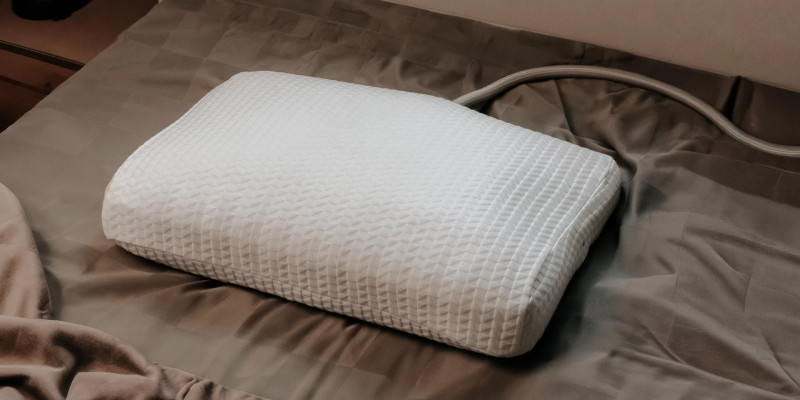 Представлена&nbsp;Mirakuru Pillow &mdash; подушка,&nbsp;которая сама меняет положение головы во&nbsp;сне