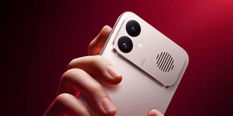 Xiaomi показала игровой смартфон Redmi K90 Max с вентилятором и батареей на 8 550 мА&middot;ч