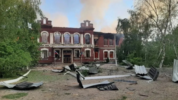 Губернатор Ленобласти выразил сочувствие семьям погибших в Старобельске