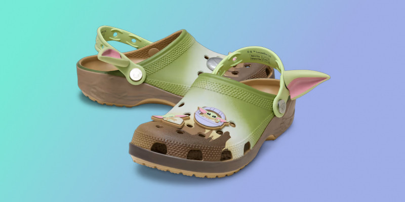 Ко Дню &laquo;Звёздных войн&raquo;: Crocs выпустила сабо по &laquo;Мандалорцу и Грогу&raquo; и классической трилогии