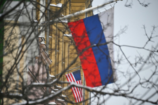 США сняли санкции с семи россиян и двух сухогрузов