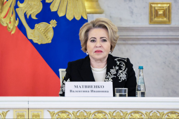 "Снижает градус торжества". Матвиенко предложила отменить пошлину за заключение брака