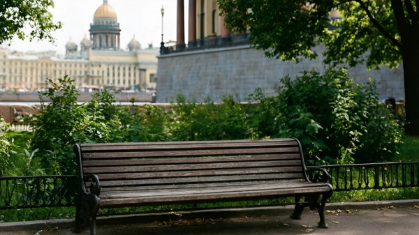 Топ-события Петербурга на этой неделе: Алые паруса, фестиваль &ldquo;ЭтоЭтно&rdquo; и концерт Ах Астаховой
