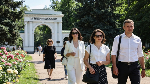 Джунгли посреди Петербурга: место, где растут бананы, ваниль и деревья старше города Джунгли посреди Петербурга: место, где растут бананы, ваниль и деревья старше города