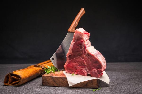 
        Готовить как шеф. Чем различаются кухонные ножи и какой для чего подходит?    