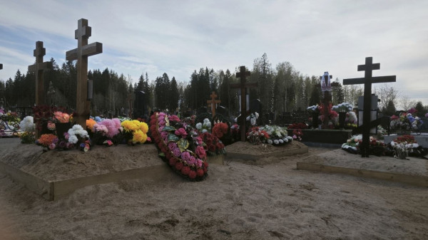 Автора петербургской рок-энциклопедии похоронят в Ленобласти