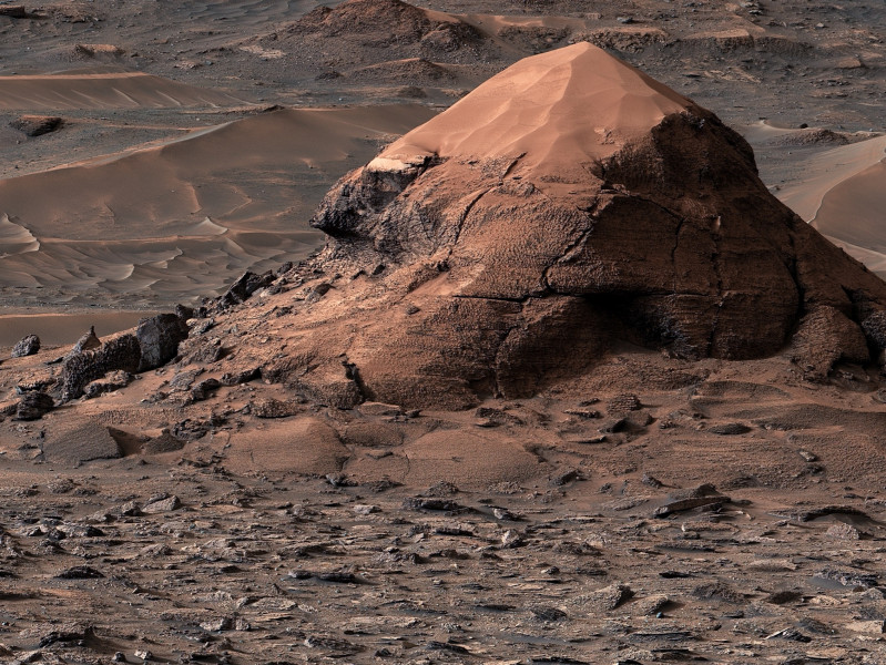 Ровер Curiosity нашёл на Марсе масштабное «море многоугольников»