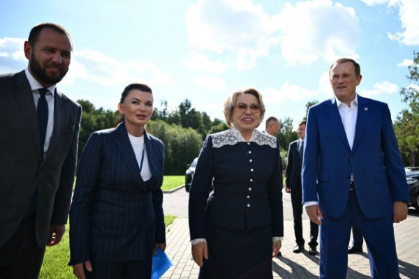 Валентина Матвиенко навестила кластер реабилитации участников СВО во Всеволожске