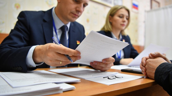 В Петербурге зарегистрировали 11 списков кандидатов на выборы в Госдуму
