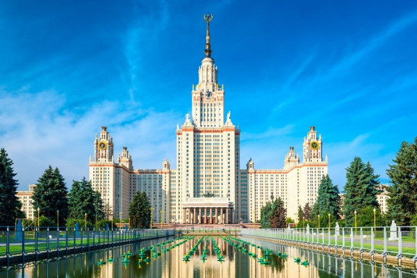 Топ направлений в МГУ: куда стремятся абитуриенты