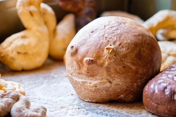 
        Булочка, которая укатилась. Как приготовить вкусный колобок    