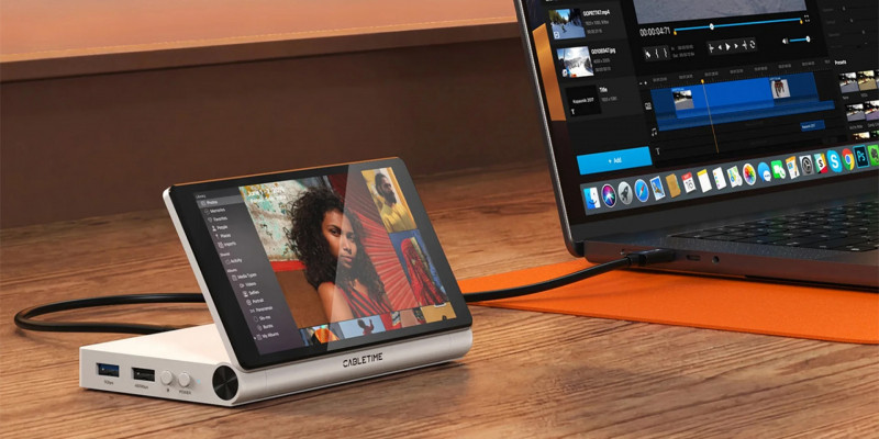 Cabletime представила ScreenDock &mdash; USB-хаб с&nbsp;8 портами и&nbsp;полноценным 5,5‑дюймовым экраном